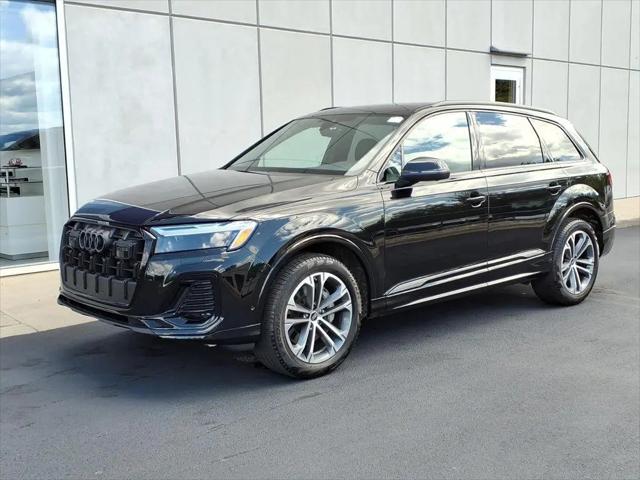 2025 Audi Q7 Premium Plus 45 TFSI quattro Tiptronic for sale in Waukesha, WI