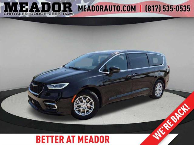 2025 Chrysler Pacifica Select for sale in Fort Worth, TX