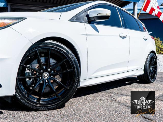 2017 Ford Focus ST Hatchback 4D