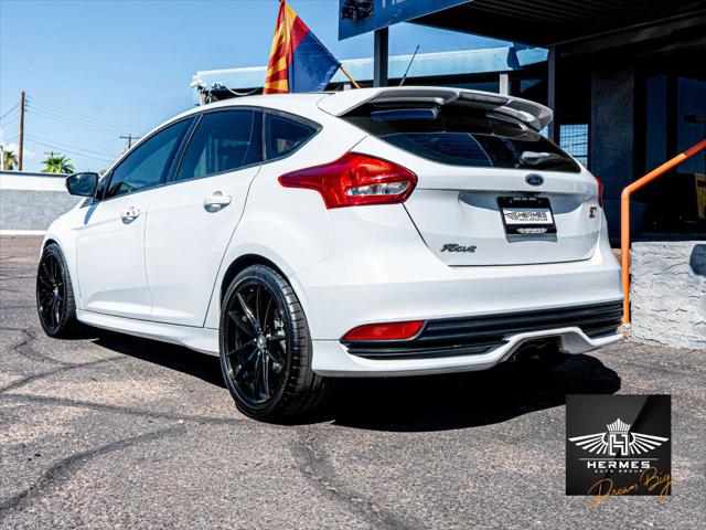 2017 Ford Focus ST Hatchback 4D