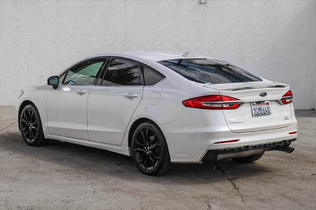 2020 Ford Fusion SE