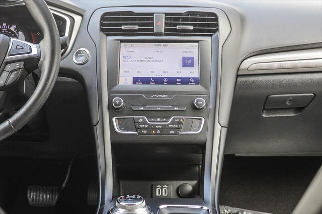 2020 Ford Fusion SE