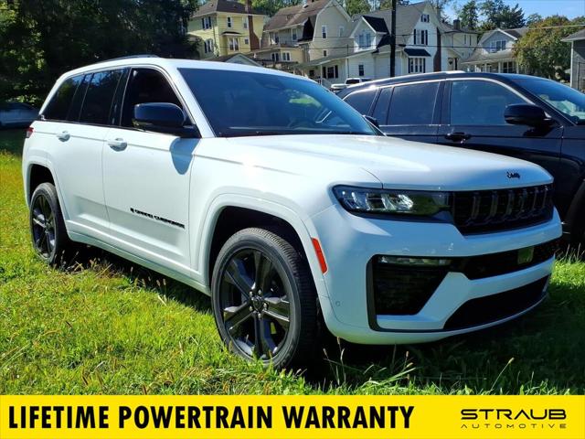 2027 Jeep Grand Cherokee GRAND CHEROKEE LIMITED RESERVE 4X4 2027 Jeep Grand Cherokee GRAND CHEROKEE LIMITED RESERVE 4X4