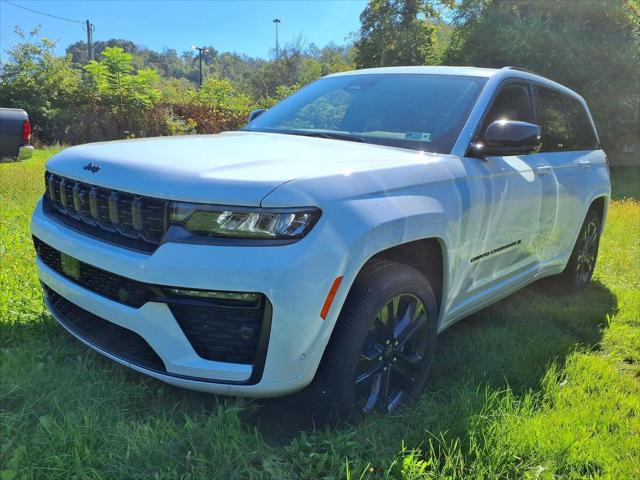 2027 Jeep Grand Cherokee GRAND CHEROKEE LIMITED RESERVE 4X4 2027 Jeep Grand Cherokee GRAND CHEROKEE LIMITED RESERVE 4X4