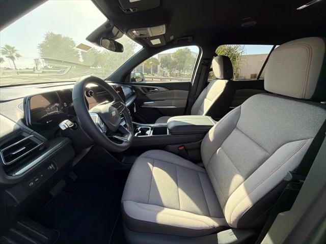 2027 Chevrolet Traverse FWD LT