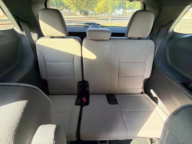 2027 Chevrolet Traverse FWD LT