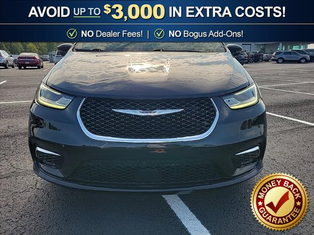 Used 2024 Chrysler Pacifica Touring L For Sale in Muscle Shoals, AL