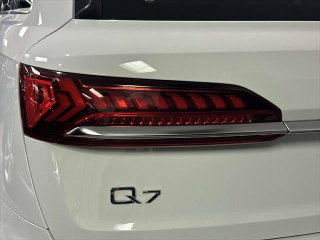 2023 Audi Q7 Premium 55 TFSI quattro Tiptronic