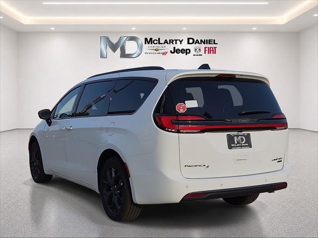 2027 Chrysler Pacifica Limited AWD