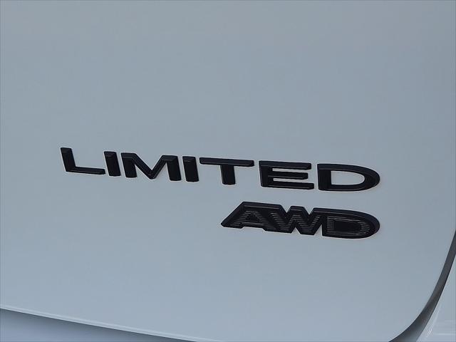 2027 Chrysler Pacifica Limited AWD