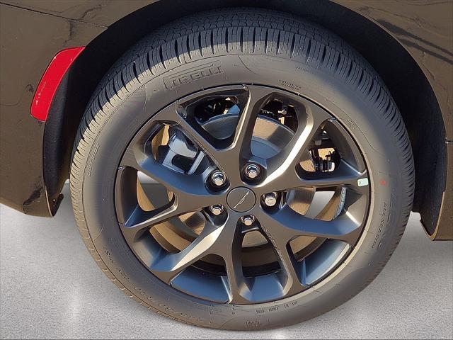 2027 Chrysler Pacifica Limited AWD