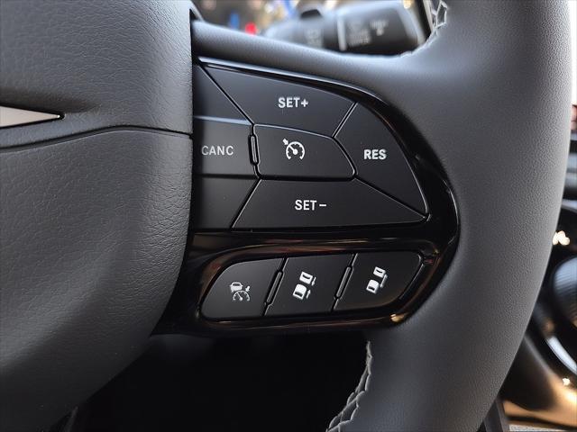 2027 Chrysler Pacifica Limited AWD