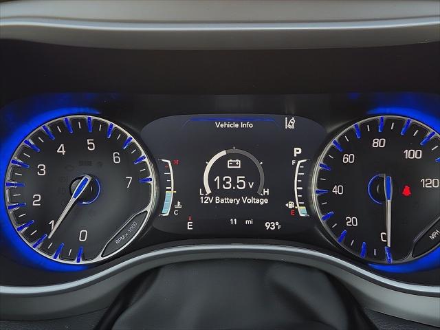 2027 Chrysler Pacifica Limited AWD
