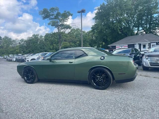 2018 Dodge Challenger SXT Plus