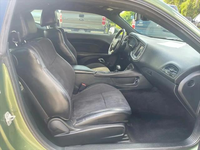 2018 Dodge Challenger SXT Plus