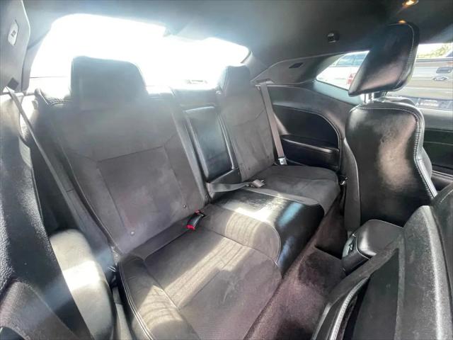 2018 Dodge Challenger SXT Plus