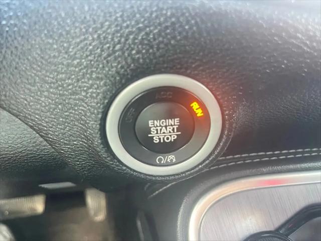 2018 Dodge Challenger SXT Plus