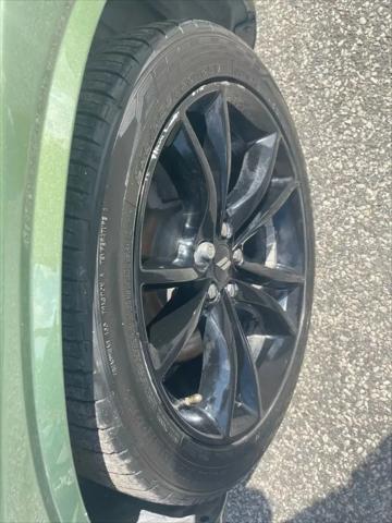 2018 Dodge Challenger SXT Plus