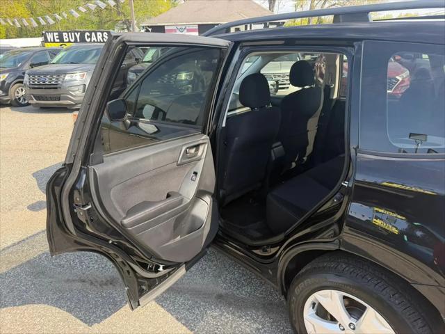 2016 Subaru Forester 2.5i