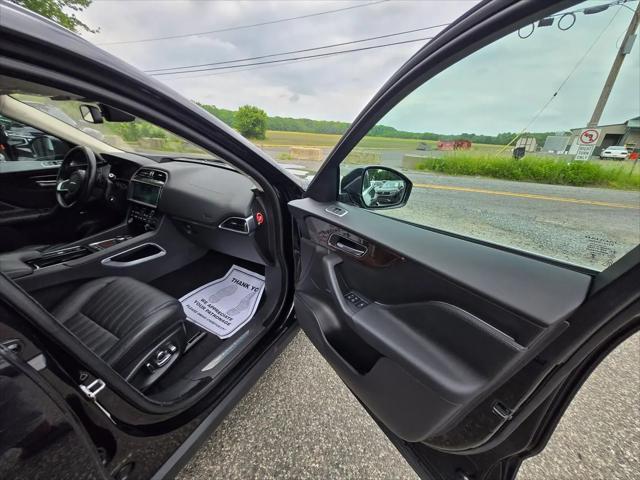 2018 Jaguar F-PACE 30t Portfolio