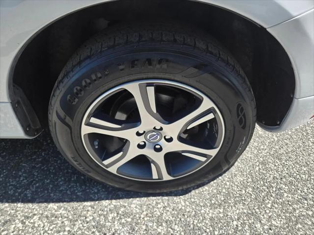 2015 Volvo XC60 T6 Premier Plus
