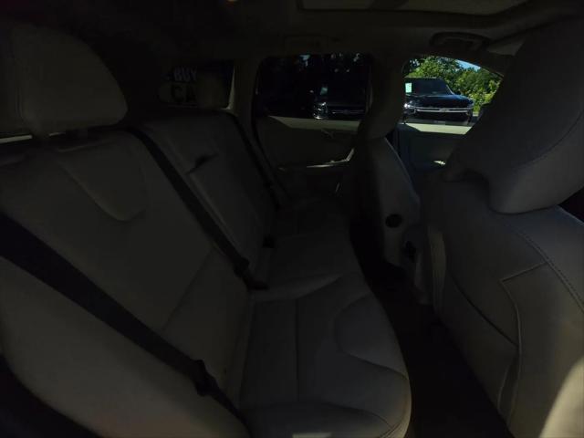 2015 Volvo XC60 T6 Premier Plus