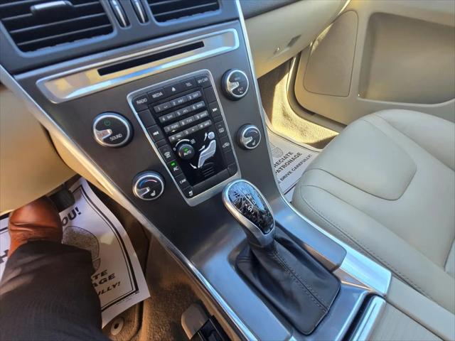 2015 Volvo XC60 T6 Premier Plus