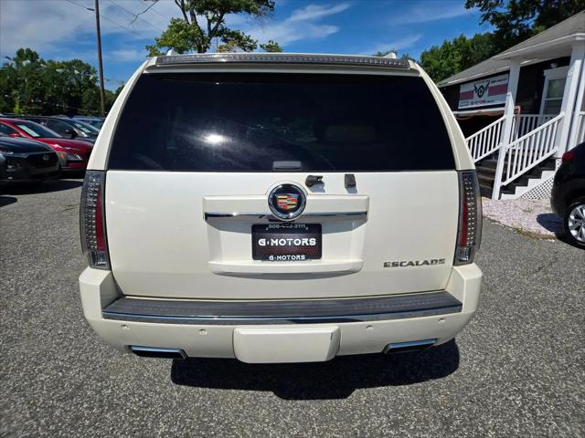 2013 Cadillac Escalade Premium