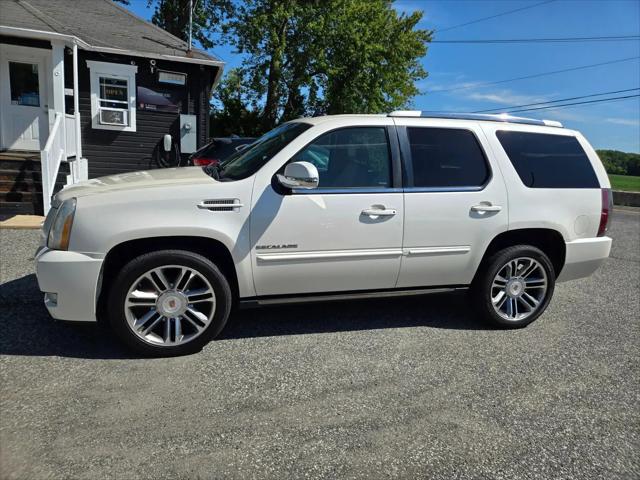2013 Cadillac Escalade Premium