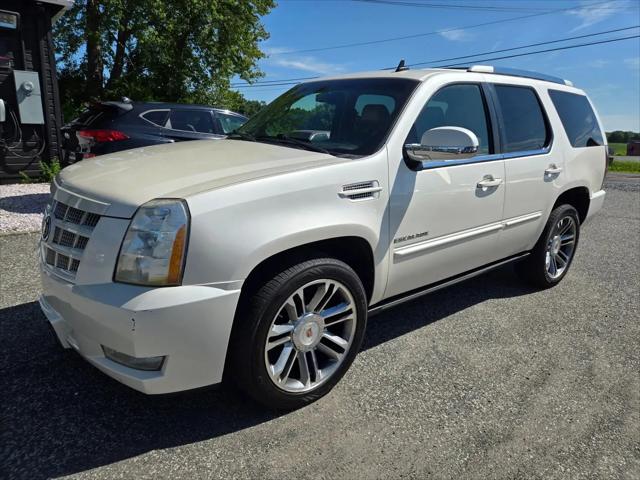 2013 Cadillac Escalade Premium