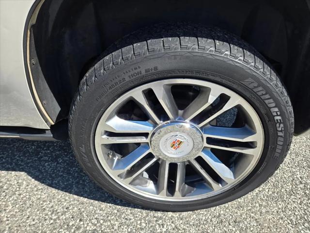 2013 Cadillac Escalade Premium