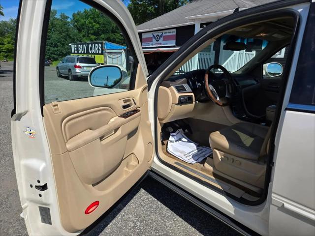 2013 Cadillac Escalade Premium