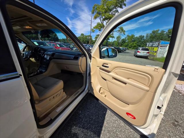 2013 Cadillac Escalade Premium