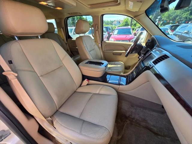 2013 Cadillac Escalade Premium