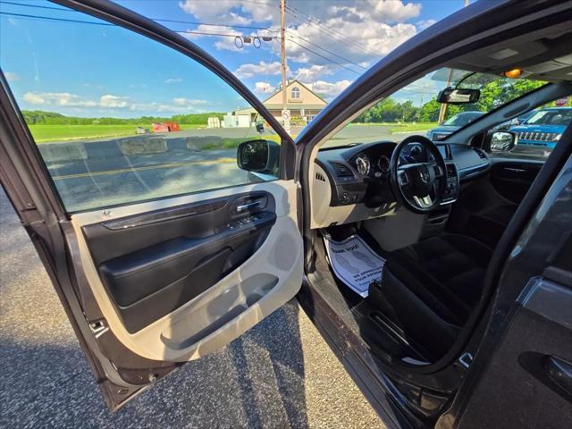 2017 Dodge Grand Caravan SE