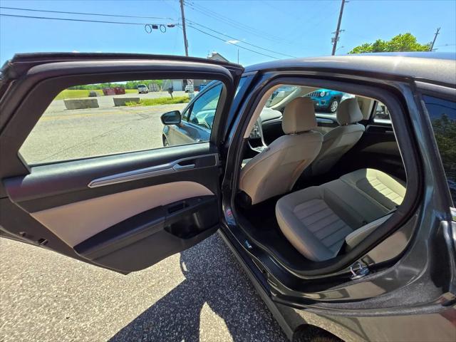 2020 Ford Fusion S