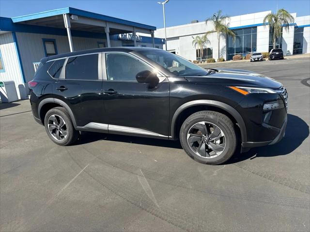 2024 Nissan Rogue SV FWD for sale in Dinuba, CA