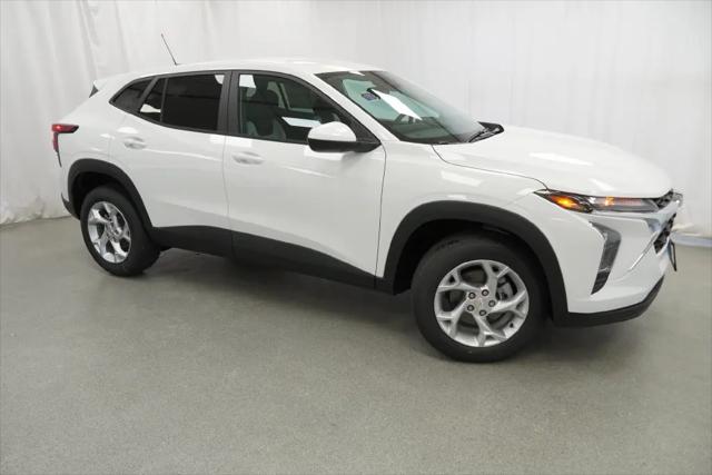 2026 Chevrolet Trax FWD LS