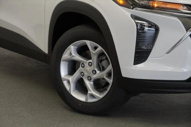 2026 Chevrolet Trax FWD LS