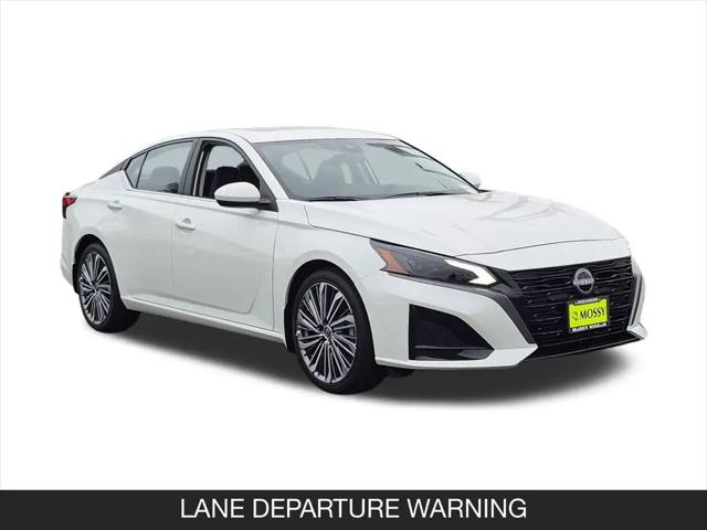 2026 Nissan Altima SV