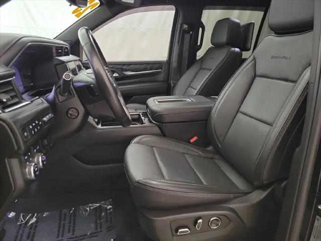 2023 GMC Yukon 4WD Denali