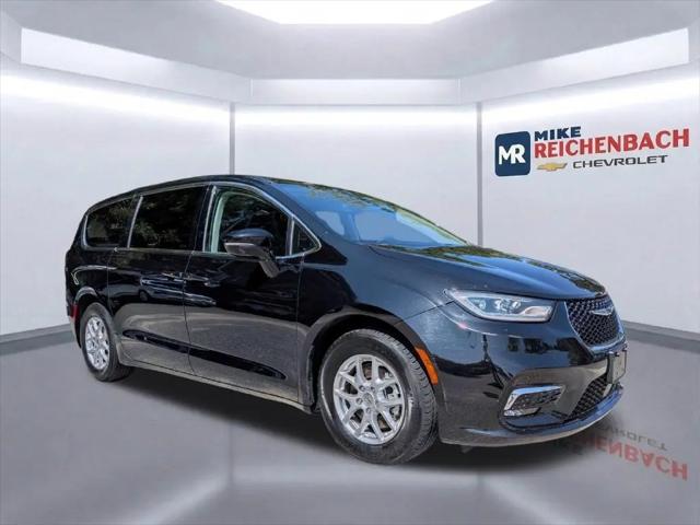 2024 Chrysler Pacifica Touring L for sale in Okatie, SC