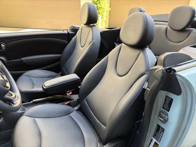 2014 MINI Convertible Cooper