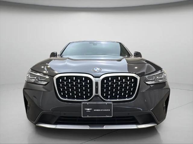 2024 BMW X4 xDrive30i