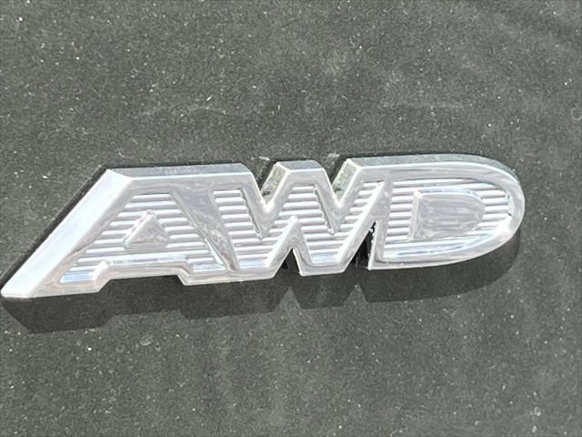 2027 Chrysler Pacifica Select AWD