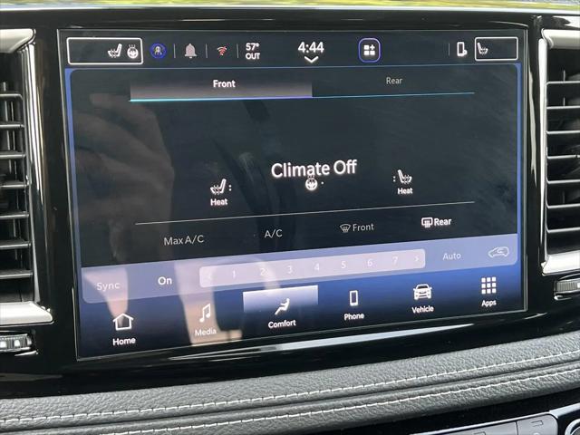 2027 Chrysler Pacifica Select AWD