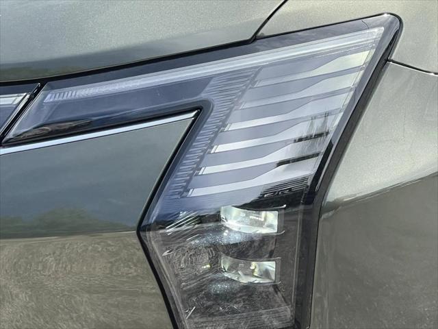2027 Chrysler Pacifica Select AWD