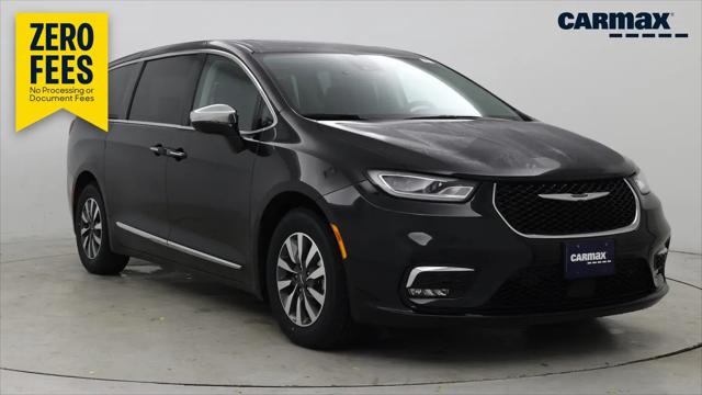 2023 Chrysler Pacifica Hybrid Limited for sale in Manchester, NH
