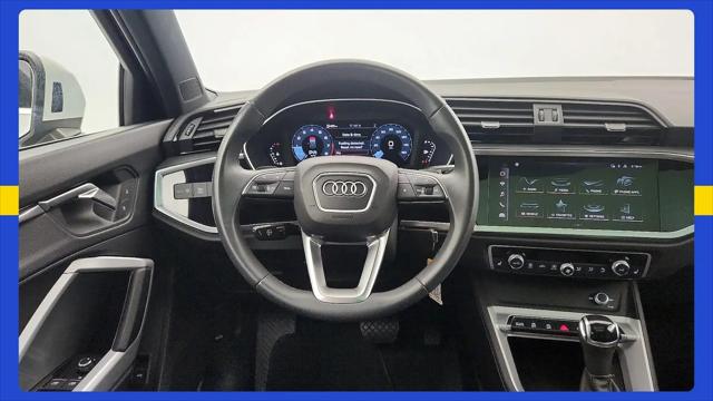 2025 Audi Q3 Premium 45 TFSI S line quattro Tiptronic