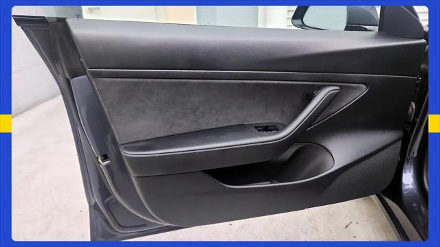2021 Tesla Model 3 Standard Range Plus Rear-Wheel Drive